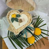 Herz-Geschenkbox Große Herzkerze mit Zitronen